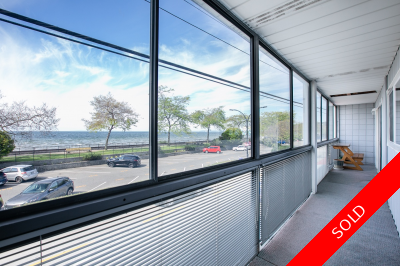 White Rock Apartment for sale: Driftwood Arms 2 bedroom 893 sq.ft. (Listed 2022-07-04)